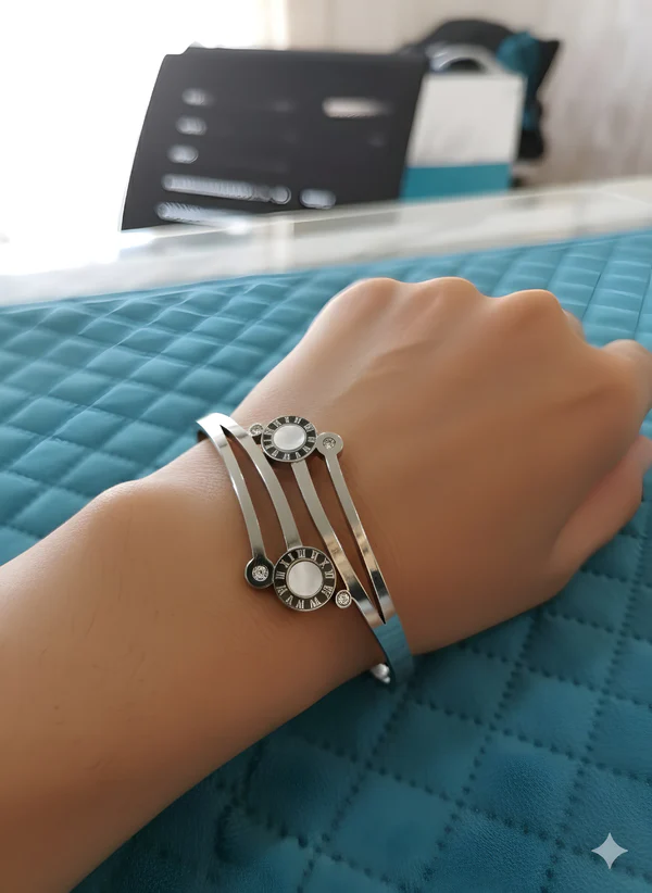 Picsart_25-11-15_15-55-45-955_600x Anti Tarnish Bracelet - Image 1