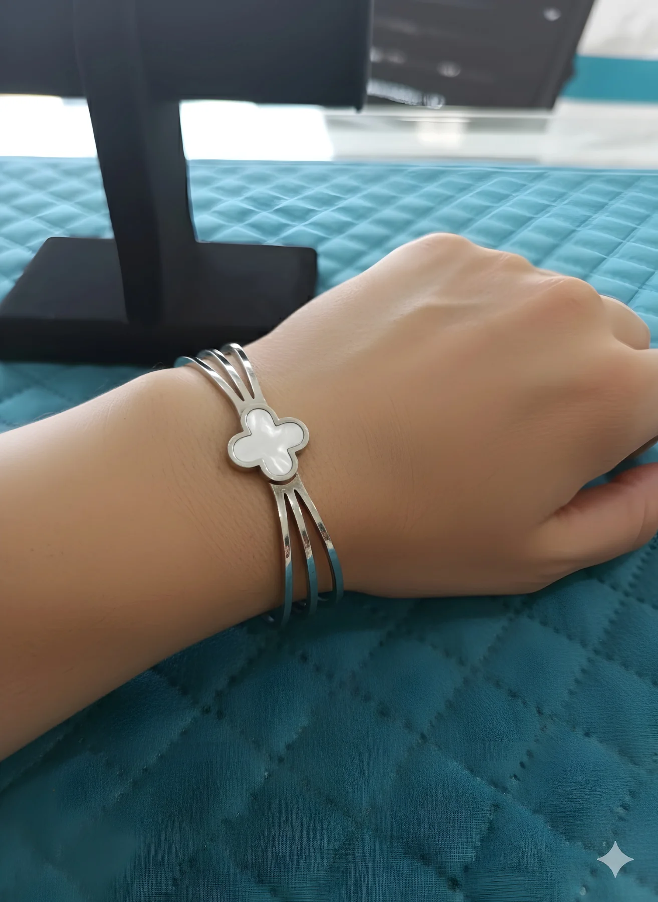 Picsart_25-11-15_15-56-48-931_1800x1800 Anti Tarnish Bracelet - Image 1